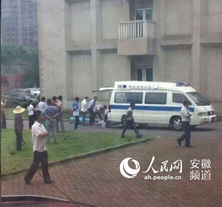 安徽铜陵有色金属集团董事长24日坠亡 原因待