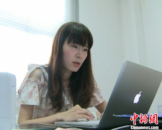 词典大学生创节操作者美女:大家一笑就好(图美女洞双图片