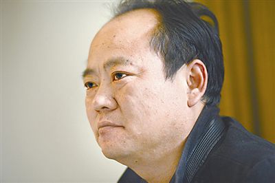 县县政府拖欠数千万工程款 包工头吞药自杀(图