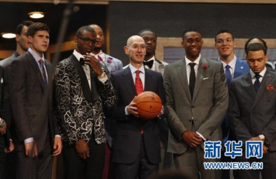 NBA选秀:骑士队摘得状元威金斯