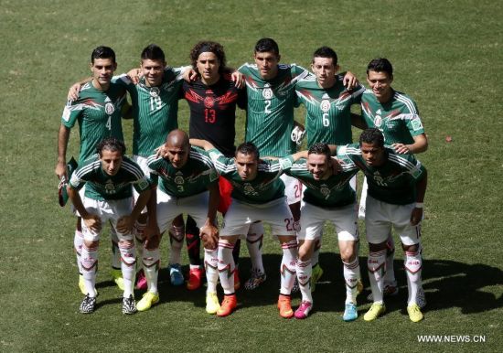 Netherlands won 2-1 over Mexico and qualified for Quarter-finals on Sunday.