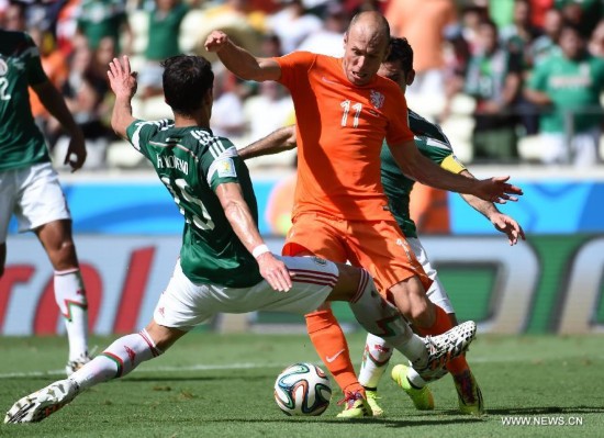 Netherlands won 2-1 over Mexico and qualified for Quarter-finals on Sunday.