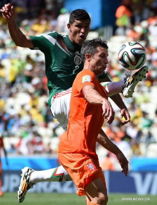 Netherlands won 2-1 over Mexico and qualified for Quarter-finals on Sunday.