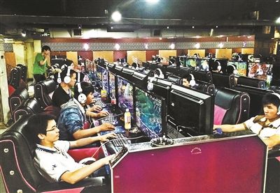 上座率五成左右 北京开网吧还能挣钱吗?