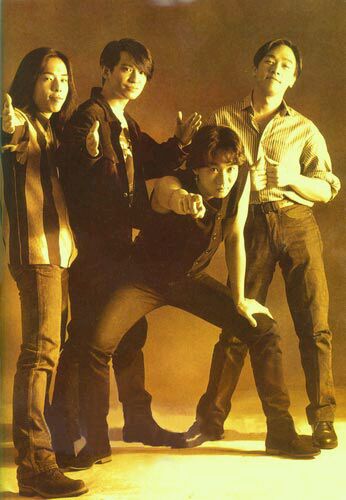 黄家驹逝世21周年 海量旧照回顾光辉岁月海阔