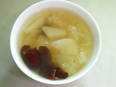 隔夜银耳汤致缺氧 6种隔夜食物最致命