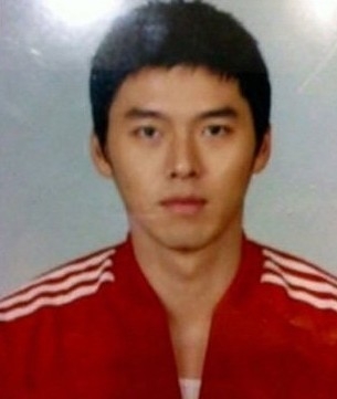 张杰变路人王力宏戴眼镜 男神素颜大PK