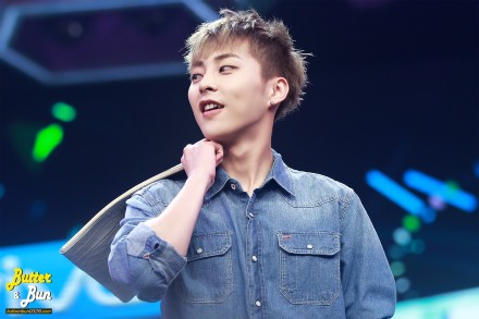 EXO上快乐大本营 何炅出 12个人 口误惹EXO