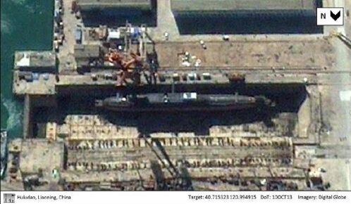 外媒曝中国在建两艘095核潜艇 导弹舱口改动大(图)