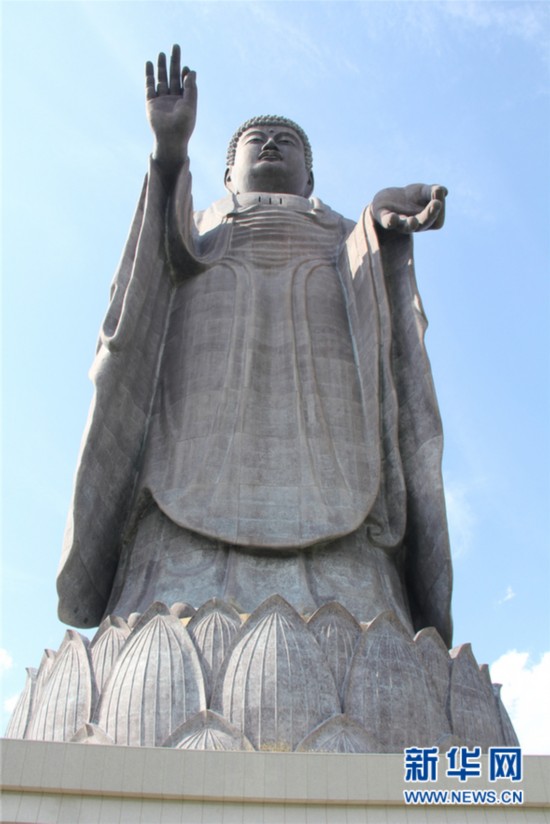 【日本旅游资讯】世界最高的青铜佛像,茨城县