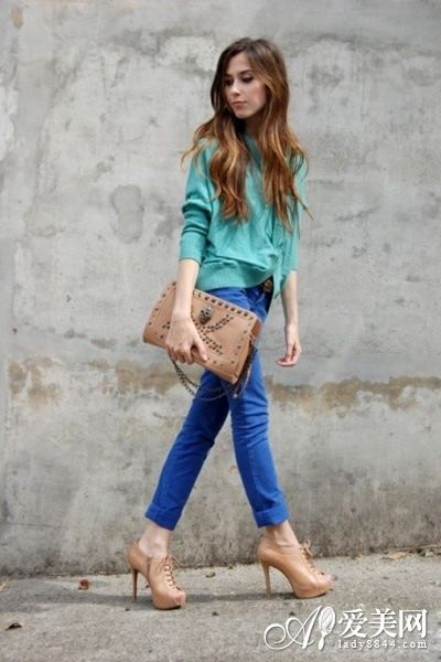  �ŷֿ�����Look ¶���������ص� 
