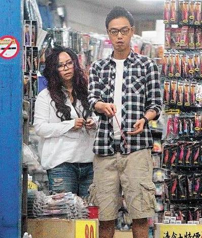 <em>张惠妹</em>男友晒纹身好事将近? 揭天后<em>成名</em>情史/