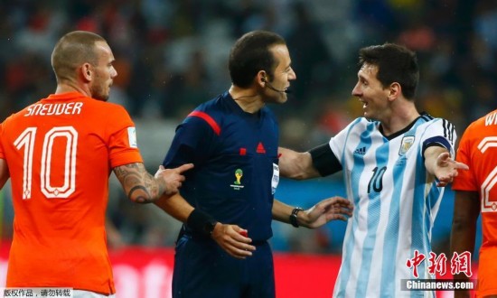 阿根廷点球淘汰荷兰队闯进世界杯决赛 将决战