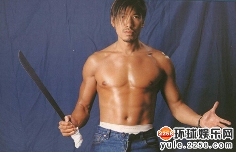 吸毒男星张耀扬竟是gay!6年同性情坚不可摧