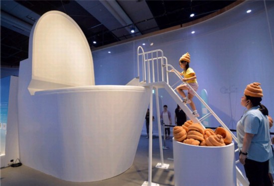 Toilet exhibition opens in Tokyo