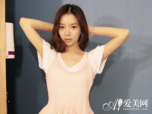 离不开高跟鞋?7个爱美恶习摧毁女性健康