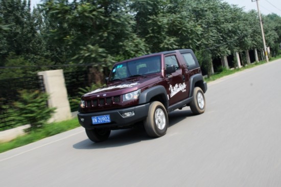 �ٵ��Ĺ���Ӳ��SUV �����Լݱ���BJ40