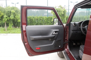 ٵĹӲSUV ԼݱBJ40