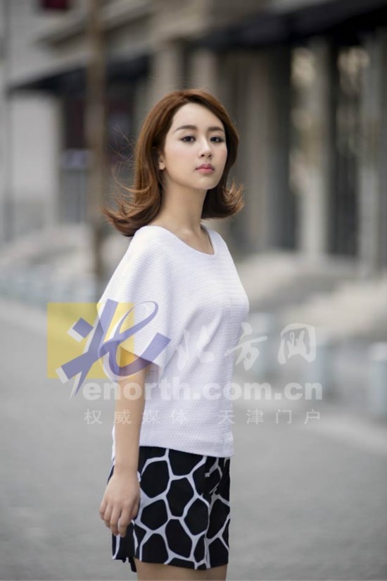 童星v童星轻熟女杨紫夏街拍气质a童星性感美女图片飞儿刘图片