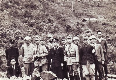 1943��1�£����Ϻ������񲿲����´山��(ǰ���Ҷ�)��ʯµ�������˺�Ӱ��