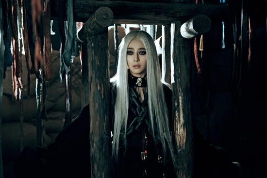 范冰冰《白发魔女》为爱成魔 一夜变白发