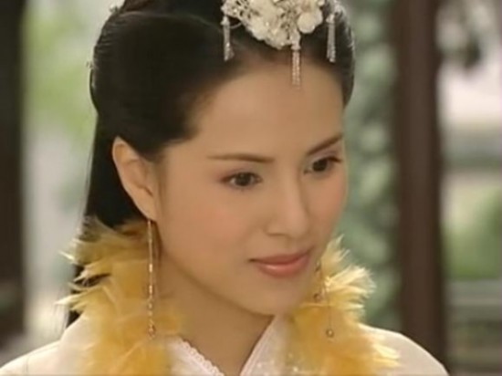 曝李若彤早年被下迷药内幕 盘点遭惨遭下药失