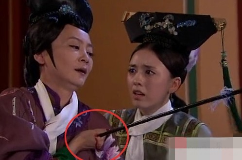 人比黄花瘦!女星骨瘦如柴太吓人【组图】