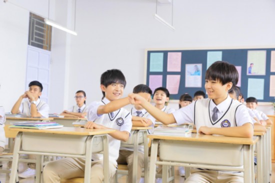 TFboys拍励志大碟MV 海量拍摄花絮曝光(图)