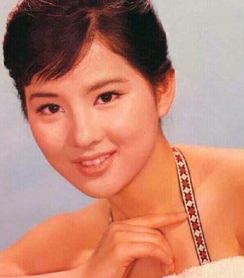 日本最美女星出炉 69岁吉永小百合居榜首