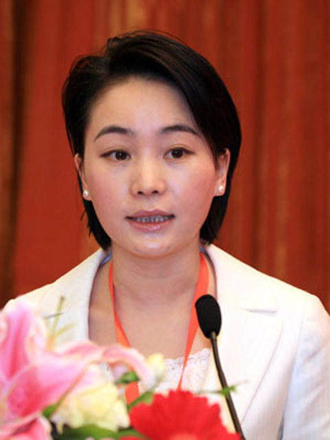 美女官员当道广东东莞3名70后女官员被提拔