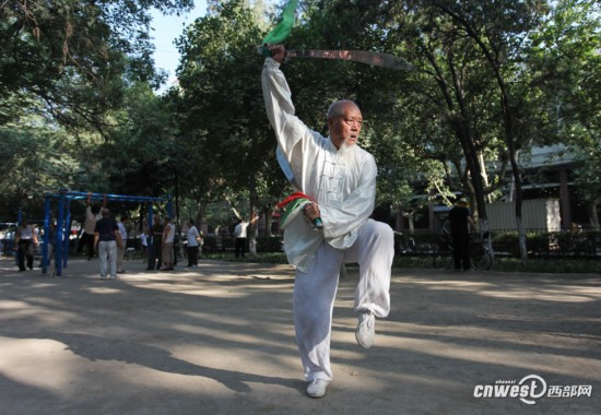 林带欧美:西安组图城市里的电影高清们【5】武林国高手图片