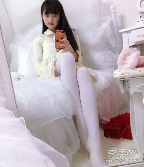 深圳36岁娃娃脸女子爆红 被封天山童姥微博发