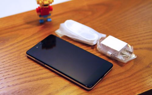 千元4G美型机 富可视M512美图赏