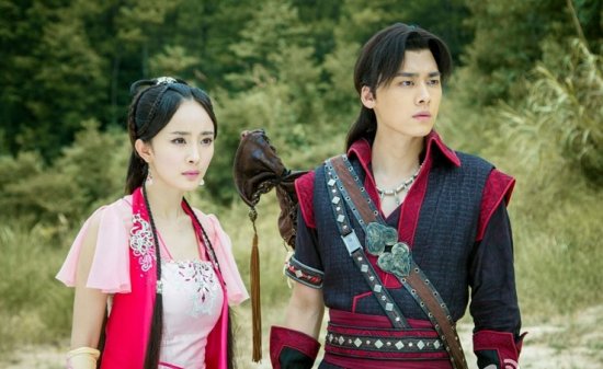 《古剑奇谭》杨幂李易峰甜蜜吻戏 最新剧情介