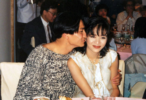 揭秘梅艳芳一生遗憾:没嫁赵文卓 错爱刘德华