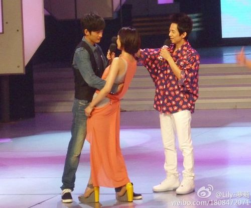 郑爽马天宇在一起早有端倪 两人亲密照流出