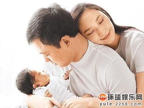 揭勾上总裁的女星:王艳住皇宫 吴佩慈未婚生女