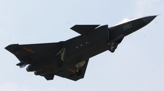 美军噩梦!歼20可比美F22先发射导弹将其击落