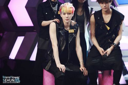 EXO《快乐大本营》幕后花絮:吴亦凡吴世勋后