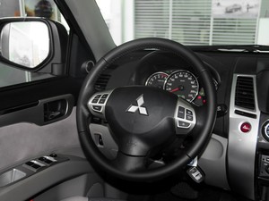 �������� �����ޡ����� 2014�� 3.0L �Զ�����������