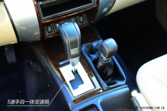 �������� �����ޡ����� 2013�� 3.0L �Զ������콢��