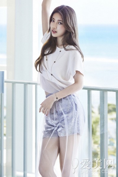  Crop top+����ȹ���ݴ� û������������¶ 