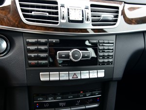 E 2015 E200L