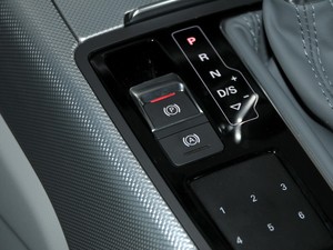 һ-ڰµ µA6L 2014 TFSI ׼
