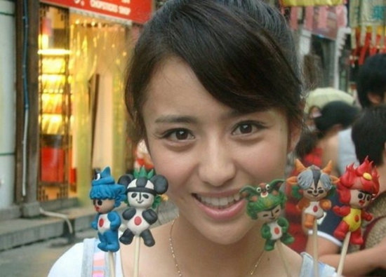 揭真人和照片差最大的女星 Angelababy惊人