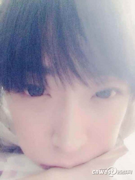 高清:西安男大学生爱<em>男扮女妆</em> 美艳迷倒众宅男