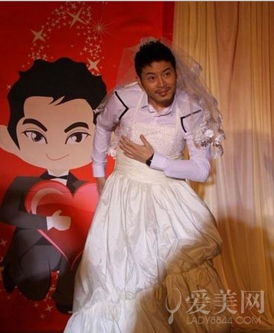 时尚原标题:汤唯电影朝圣变结婚 明星婚礼花样百出 胡可和沙溢的