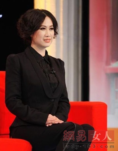 网络红人今何在:凤姐美国替人洗脚 芙蓉未婚生