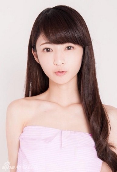 日本萝莉杉野静香走红 双马尾成检验萌妹纸新