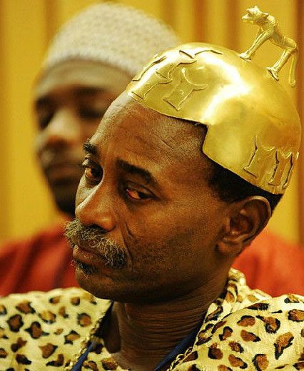 揭秘非洲酋长神秘生活 最牛酋长一生嫔妃4000